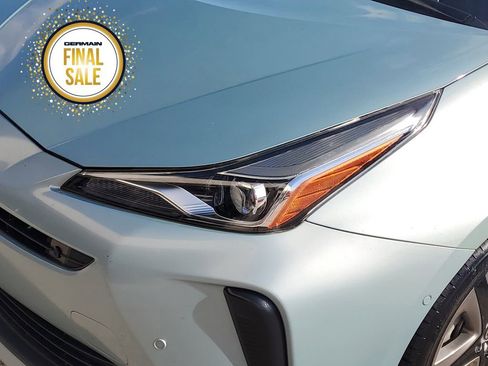 Certified 2019 Toyota Prius XLE image 12