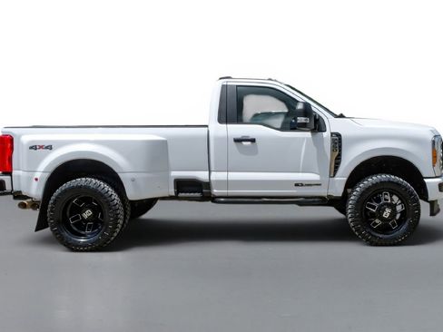 Used 2023 Ford F350 XL AWD/4WD image 6