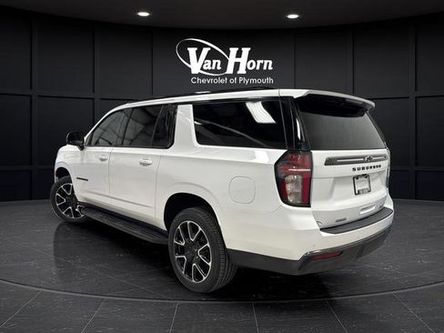 Used 2022 Chevrolet Suburban RST w/ Luxury Package AWD/4WD image 5