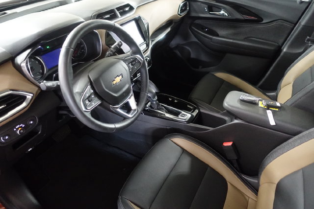 Used 2021 Chevrolet TrailBlazer ACTIV w/ Sun and Liftgate Package AWD/4WD image 10