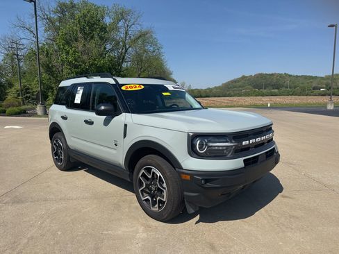 Used 2024 Ford Bronco Sport Big Bend w/ Convenience Package AWD/4WD image 3