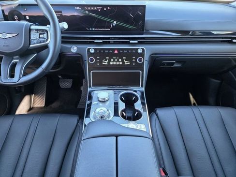 Used 2025 Genesis GV80 2.5T Standard AWD/4WD image 25