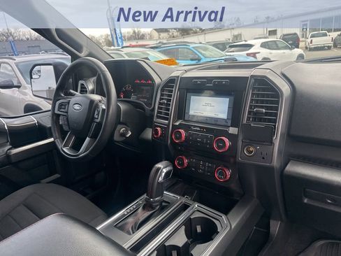 Used 2018 Ford F150 XLT w/ Equipment Group 302A Luxury image 6