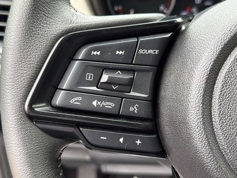 Certified 2025 Subaru Forester Premium AWD/4WD image 13