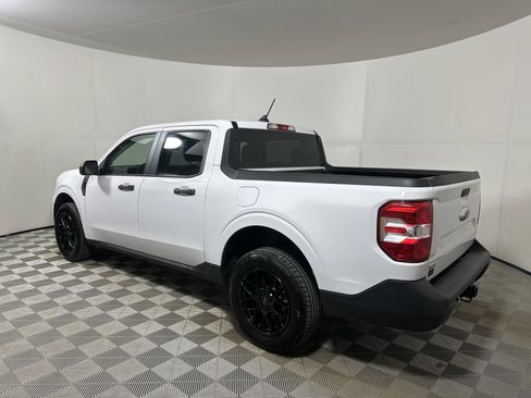 Certified 2024 Ford Maverick XL image 5