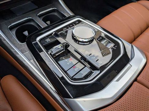 New 2026 BMW 760i xDrive AWD/4WD image 15