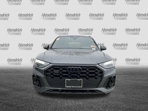 Used 2024 Audi Q5 2.0T Premium w/ Summer of Audi Package image 3