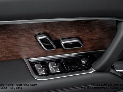 New 2026 Land Rover Range Rover SE image 43