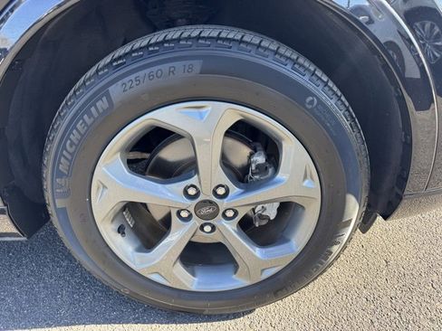 Used 2023 Ford Escape ST-Line w/ Tech Pack #1 image 9