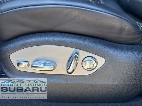 Used 2022 Porsche Macan AWD/4WD image 35