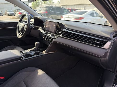 Used 2025 Toyota Camry LE image 26