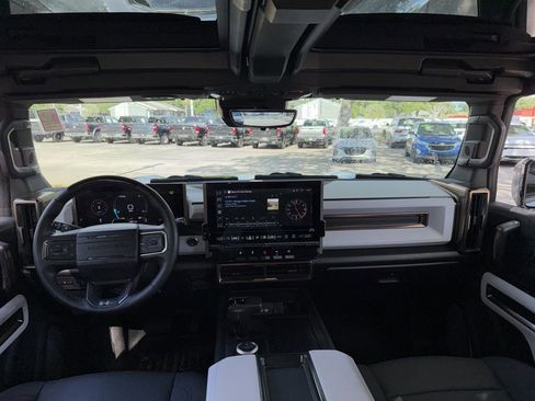 Used 2024 GMC Hummer EV 3X AWD/4WD image 37