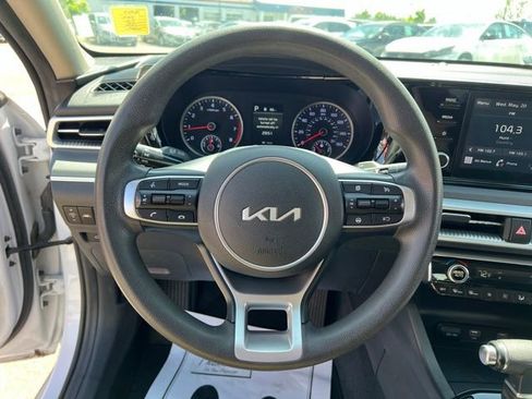 Used 2022 Kia K5 LXS FWD image 23