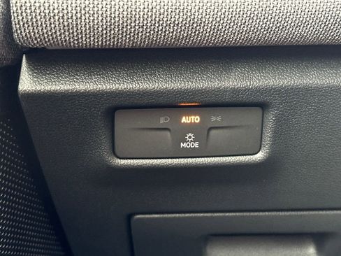 New 2026 Volkswagen Tiguan S image 28