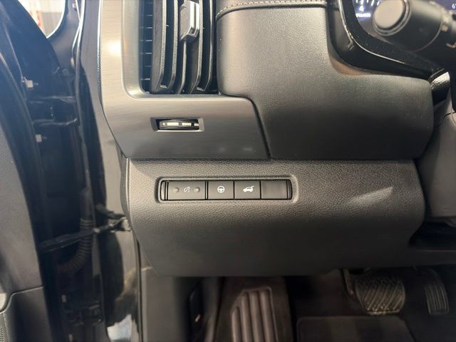Certified 2023 Nissan Pathfinder SL AWD/4WD image 18