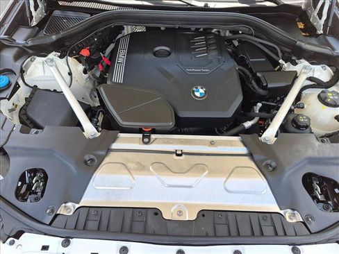 Used 2024 BMW X4 xDrive30i w/ M Sport Package AWD/4WD image 25