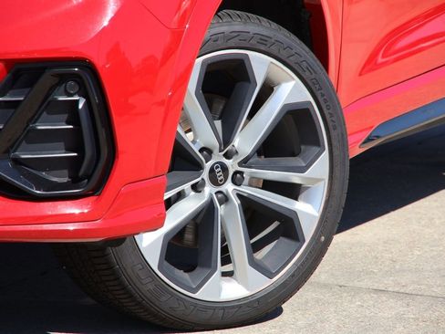 Used 2021 Audi Q3 2.0T Premium Plus w/ Premium Plus Package image 27