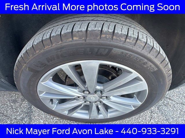 Used 2025 Cadillac XT5 Premium Luxury AWD/4WD image 11