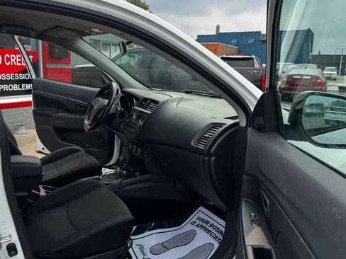 Used 2015 Mitsubishi Outlander Sport ES AWD/4WD image 14