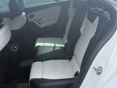 Used 2020 Mercedes-Benz A 220 image 9