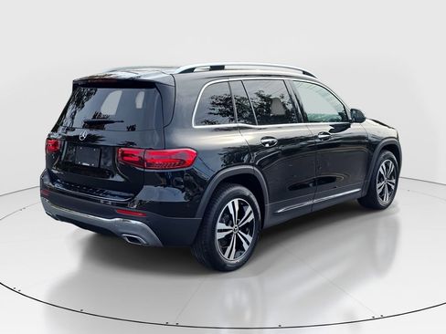 Certified 2025 Mercedes-Benz GLB 250 image 5
