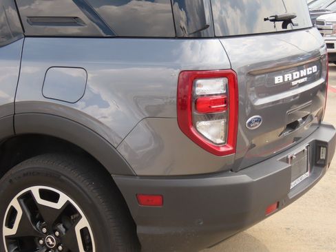 Used 2024 Ford Bronco Sport Outer Banks AWD/4WD image 15