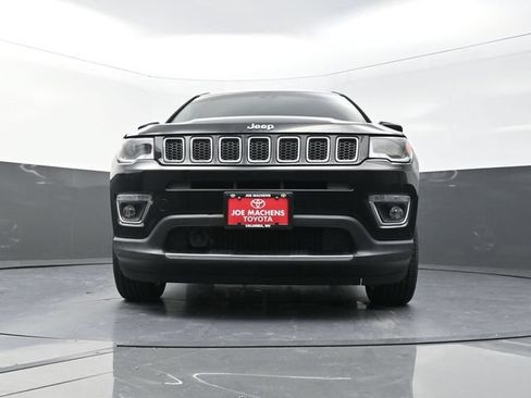 Used 2018 Jeep Compass Limited w/ Navigation Group AWD/4WD image 31
