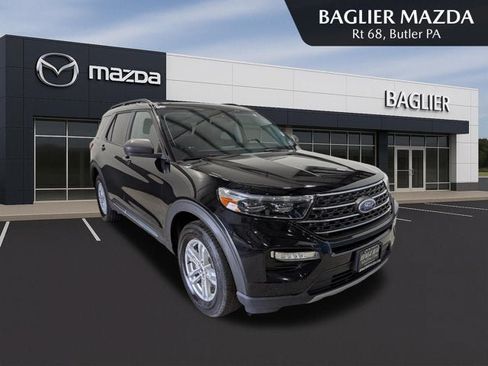 Used 2022 Ford Explorer XLT AWD/4WD image 1