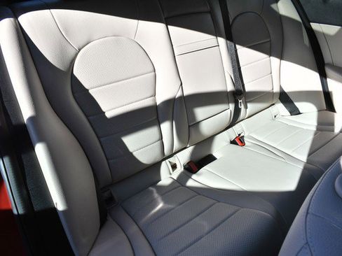 Used 2018 Mercedes-Benz C 300 4MATIC Sedan image 29