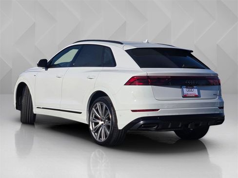 New 2026 Audi Q8 Prestige image 4