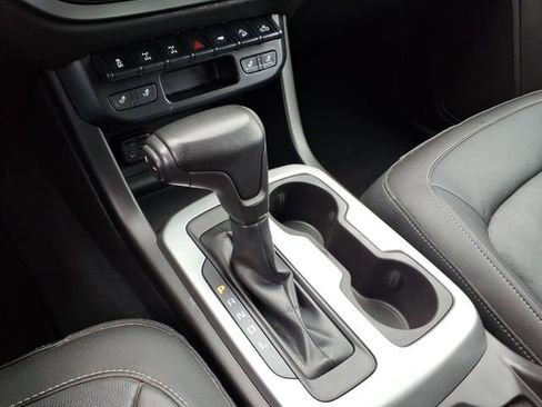 Used 2019 Chevrolet Colorado ZR2 AWD/4WD image 14