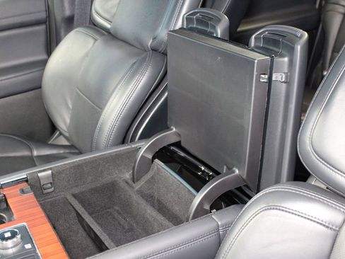 Used 2024 Lincoln Navigator L Reserve image 23