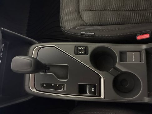 Used 2024 Subaru Crosstrek 2.0i Premium image 17