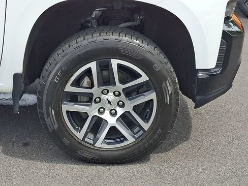 Used 2020 Chevrolet Silverado 1500 LT Trail Boss AWD/4WD image 8