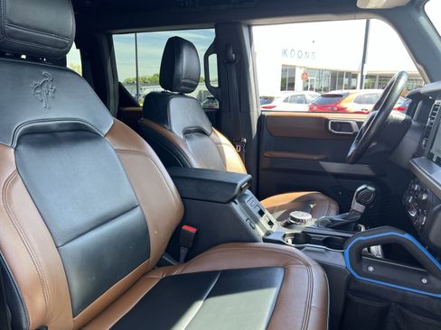 Used 2021 Ford Bronco Outer Banks AWD/4WD image 34