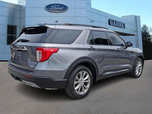 Certified 2023 Ford Explorer XLT w/ Equipment Group 202A AWD/4WD image 6