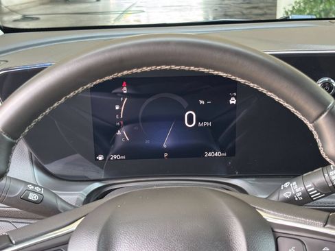 Used 2025 Buick Encore GX Preferred FWD image 35
