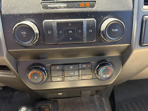 Used 2019 Ford F350 XL w/ Power Equipment Group AWD/4WD image 16