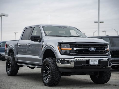 Used 2025 Ford F150 XLT w/ Equipment Group 301A Standard image 1