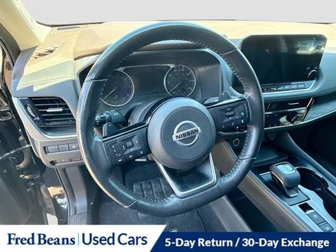 Used 2021 Nissan Rogue SL w/ Premium Package AWD/4WD image 17
