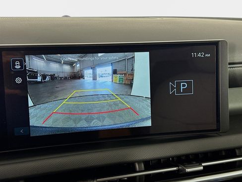 New 2025 Hyundai Santa Cruz SEL image 16