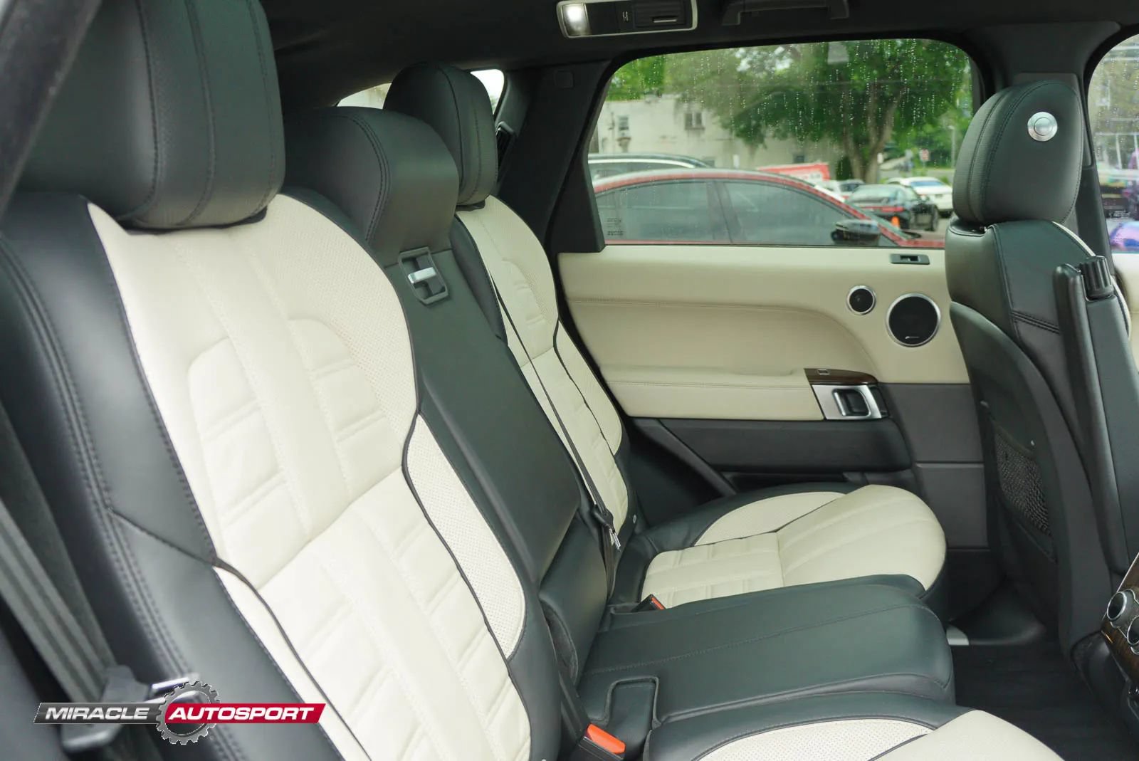 Used 2015 Land Rover Range Rover Sport Autobiography AWD/4WD image 37