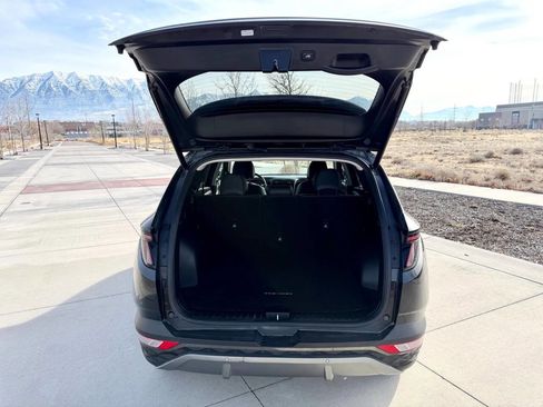 Used 2023 Hyundai Tucson Limited image 7