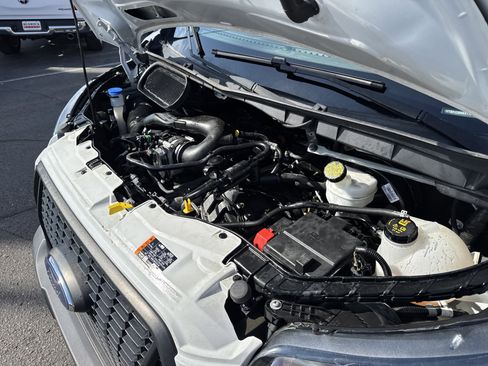 Used 2022 Ford Transit 250 Medium Roof image 12