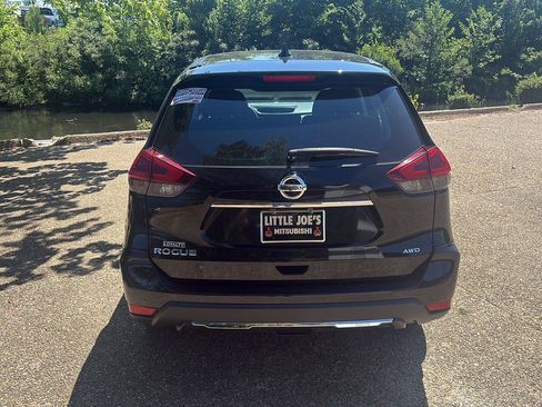 Used 2020 Nissan Rogue S AWD/4WD image 7