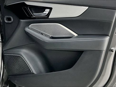 Certified 2023 Acura MDX FWD image 24