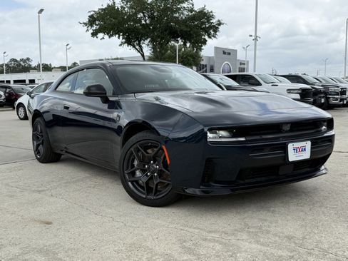 New 2026 Dodge Charger Scat Pack w/ Blacktop Package image 2