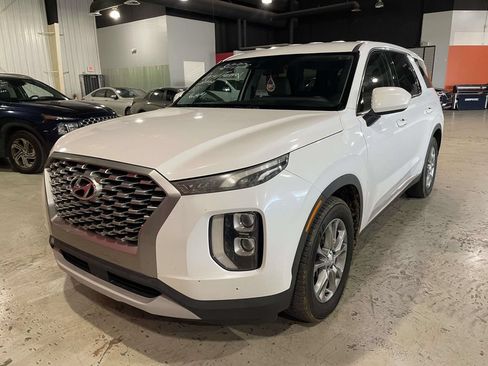 Used 2020 Hyundai Palisade SE FWD image 3
