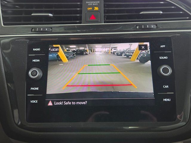 Used 2023 Volkswagen Tiguan SE FWD image 13