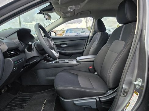 Used 2024 Nissan Sentra SV image 14